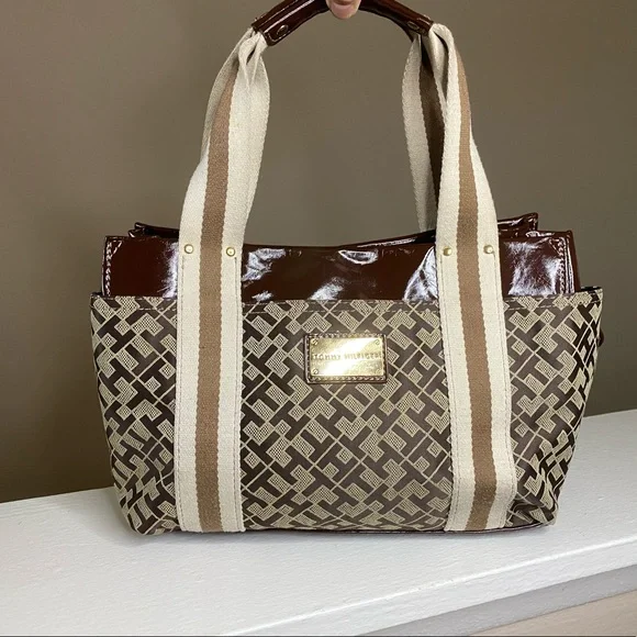 Tommy Hilfiger Bags Tommy Hilfiger Brown Signature Medium Tote